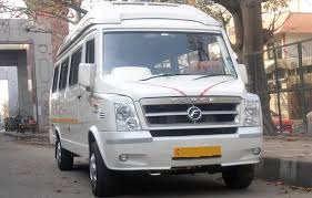 9 seater tempo traveller